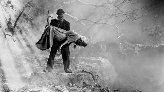 undying-monster-monster-with-woman