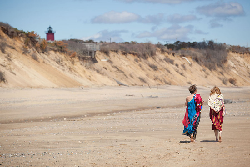 Film Review YEAR BY THE SEA ZekeFilm