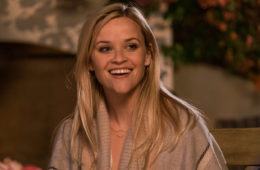 Reese Witherspoon in HOME AGAIN (2017)