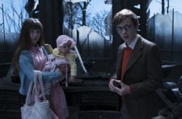 Malina Weissman, Presley Smith, and Louis Hynes as Violet, Sunny, and Klaus in A SERIES OF UNFORTUNATE EVENTS (2016)