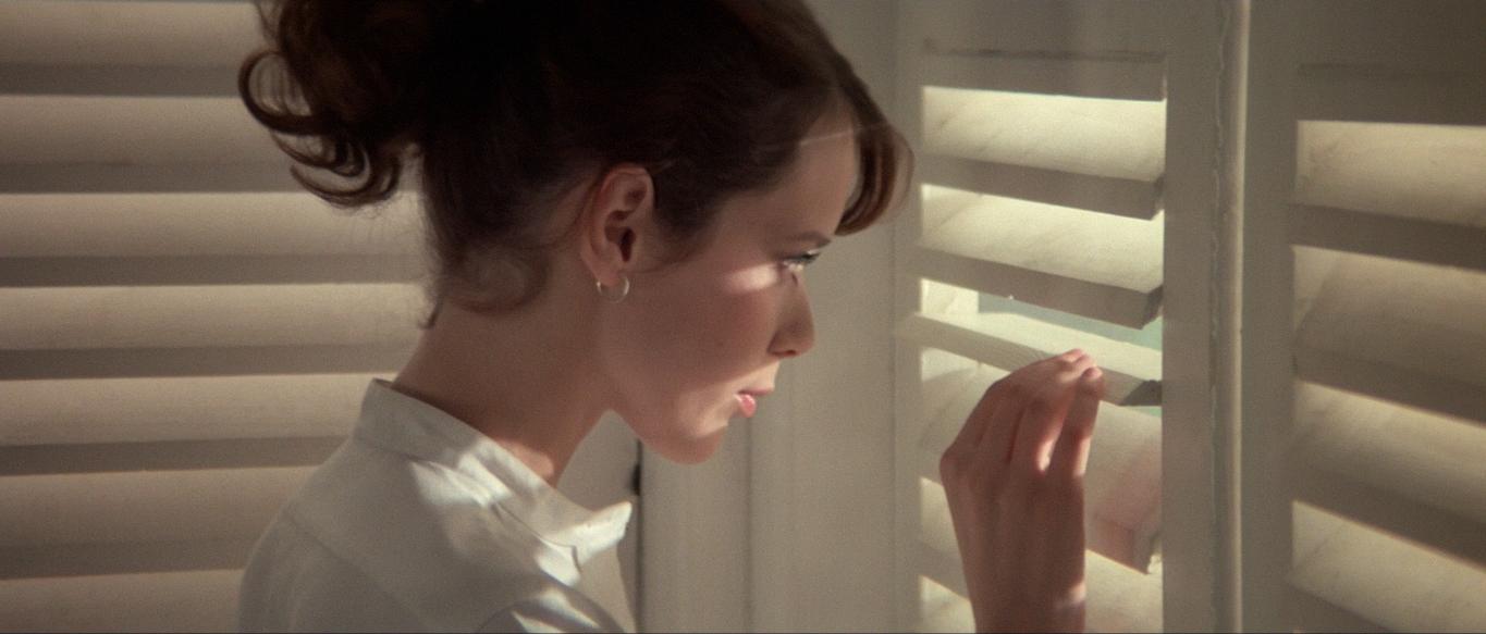 Эммануэль 2. Эммануэль 2 (1975). «Эммануэль» Франция, 1974.