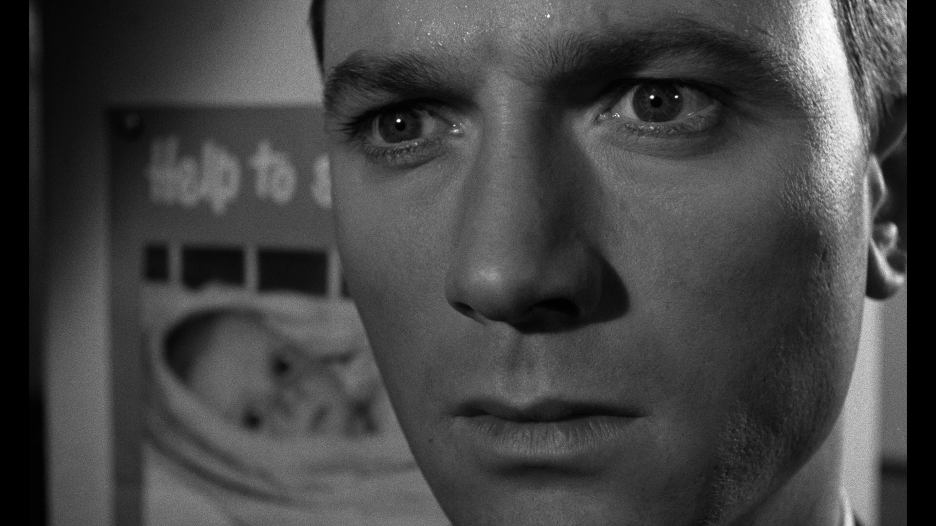 ROOM AT THE TOP (1959) Bluray Review ZekeFilm