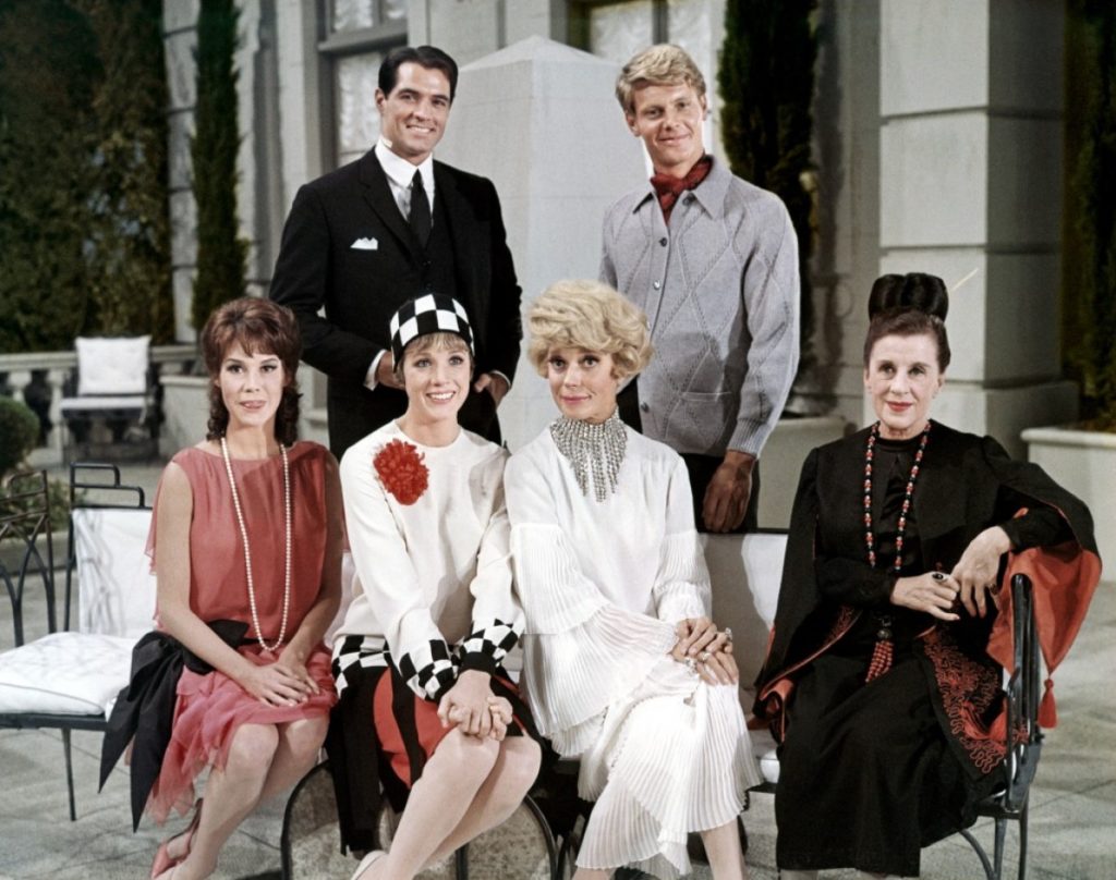 The cast of THOROUGHLY MODERN MILLIE (1967)