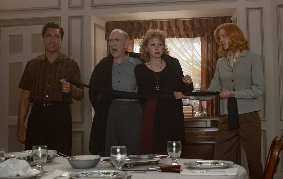 Javier Bardem, J.K. Simmons, Nina Arianda, and Nicole Kidman block a scene of I Love Lucy in BEING THE RICARDOS (2021)