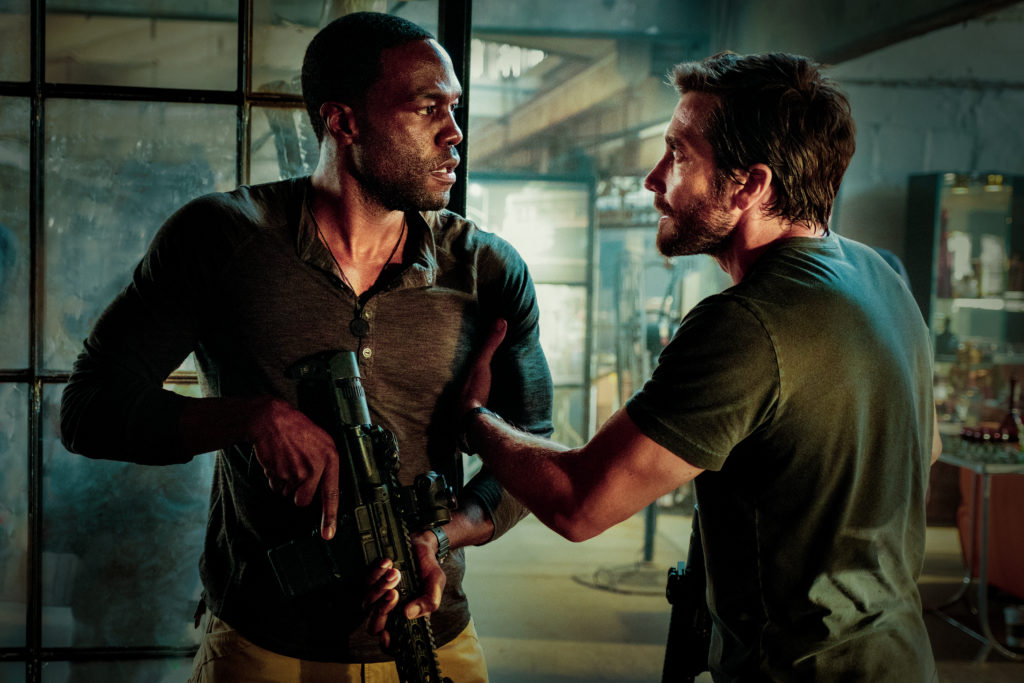 Yahya Abdul-Mateen and Jake Gyllenhaal in AMBULANCE (2022)