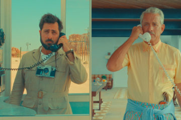 (L to R) Jake Ryan as "Woodrow", Jason Schwartzman as "Augie Steenbeck" and Tom Hanks as "Stanley Zak" in writer/director Wes Anderson's ASTEROID CITY, a Focus Features release. Credit: Courtesy of Pop. 87 Productions/Focus Features