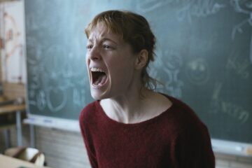 Leonie Benesch screams aloud in her classroom in THE TEACHERS' LOUNGE (2023)