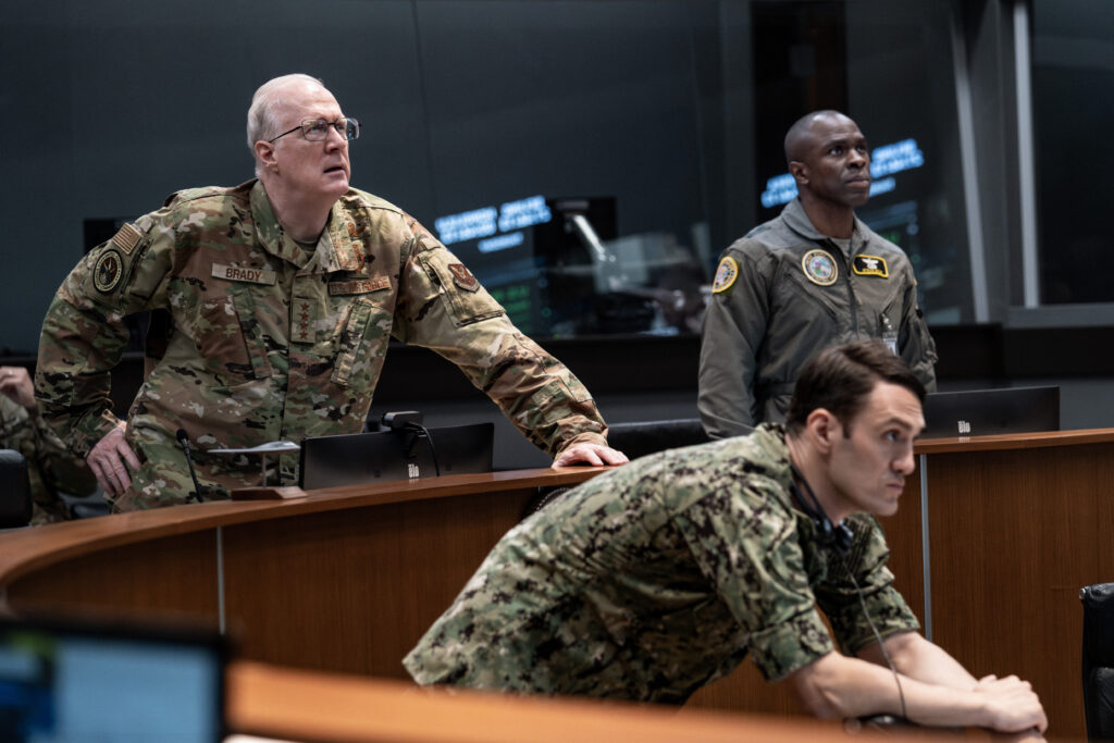 A House of Dynamite. (Featured L-R) Tracy Letts as General Anthony Brady and Gbenga Akinnagbe as Major General Steven Kyle in A House of Dynamite. Cr. Eros Hoagland/Netflix © 2025.