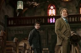 Wake Up Dead Man: A Knives Out Mystery. (L-R) Josh O’Connor and Daniel Craig in Wake Up Dead Man: A Knives Out Mystery. Cr. John Wilson/Netflix © 2025