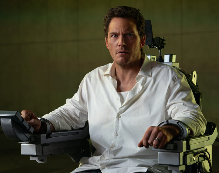 Chris Pratt stars as Chris Raven in MERCY, from Amazon MGM Studios. Photo credit: Justin Lubin © 2025 Amazon Content Services LLC. All Rights Reserved.