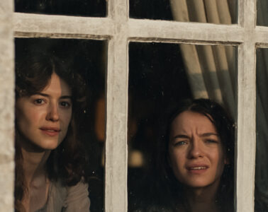 Daisy Edgar-Jones stars as Elinor Dashwood and Esmé Creed-Miles as Marianne Dashwood in SENSE and SENSIBILITY, a Focus Features release. Credit: Courtesy of Focus Features / © 2026 FOCUS FEATURES LLC